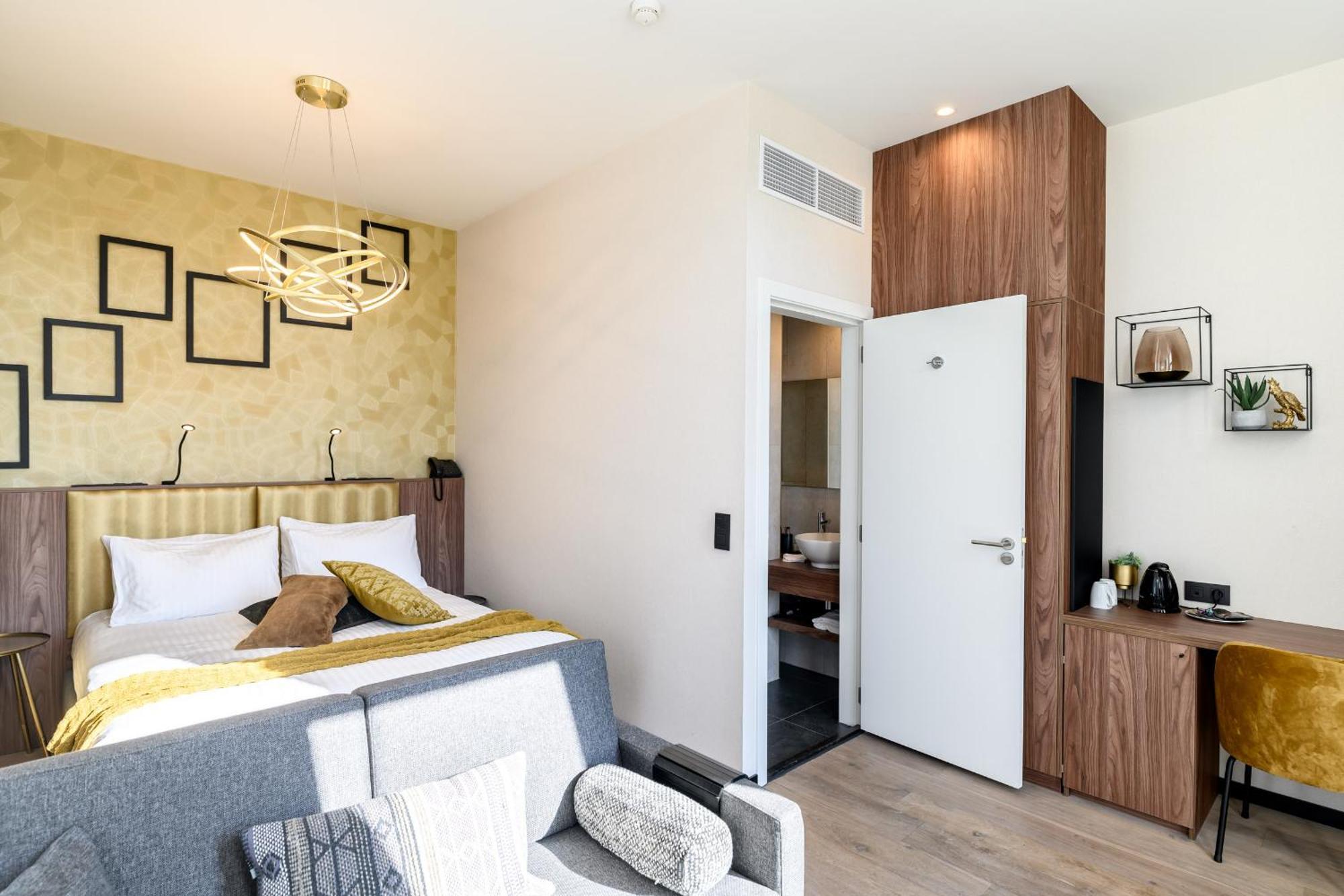 Leopold Hotel Oudenaarde Exterior photo